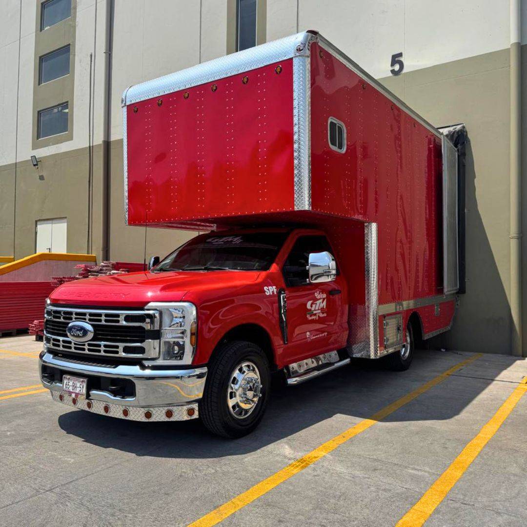 Cajas con Rampa Camioneta con caja con rampas
