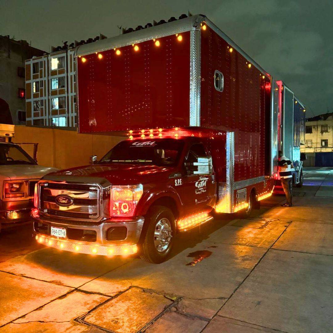 Camionetas con caja con rampas para empresas en Ciudad de México
